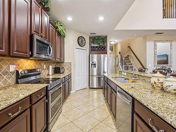 3rd image of 3676 BRIAR RUN DRIVE