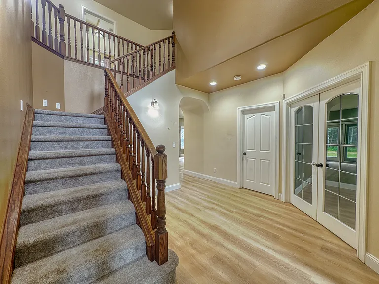1850 Osborn Ct — Photo 6