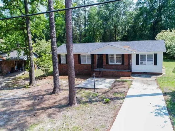 3500 E King Henry Dr, Florence, SC 29506