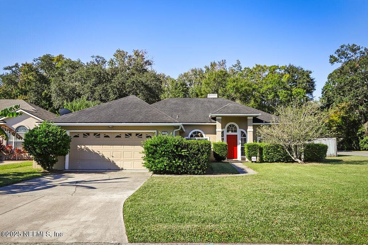 PC SALE 値下げ交渉大歓迎 5台x GREEN HOUSE 1804 BRANCH VINE Drive W, Jacksonville, FL 32246 | Zillow