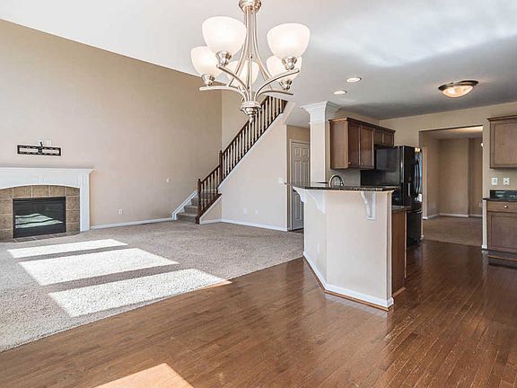 2nd image of 3931 Sherbourne Dr