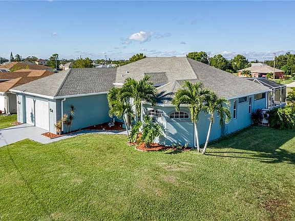 3rd image of 307 NW 10th St