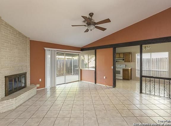 3rd image of 12739 El Sonteo St