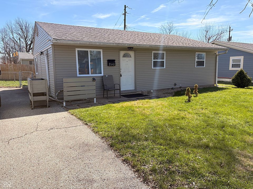 1st image of 2541 Saint Peter St