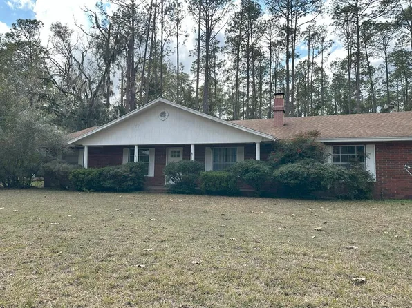 760 Pennsylvania Ave, Bronson, FL 32621