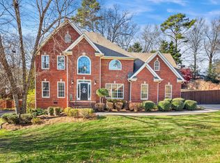 3305 Forest Shadows Dr, Chattanooga, TN 37421