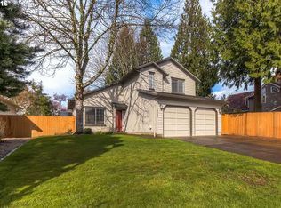 10353 SW Riverwood Ln, Tigard, OR 97224