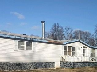 128 E Holman St, Mulberry, AR 72947