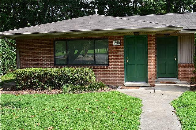 1st image of 13 Shepherd Ln #13