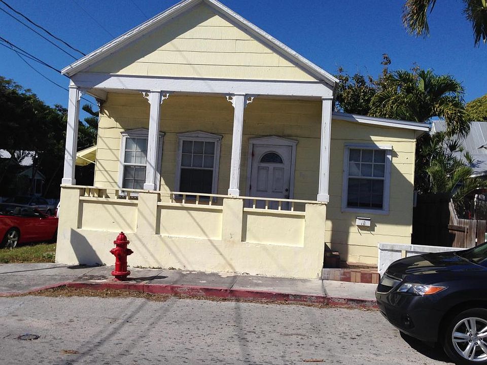 2nd image of 901 Catherine St