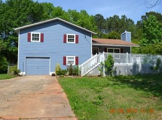 2705 Frank Ln, Douglasville, GA