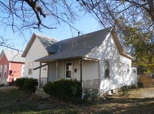 212 Cottage Ave, Abilene, KS 67410