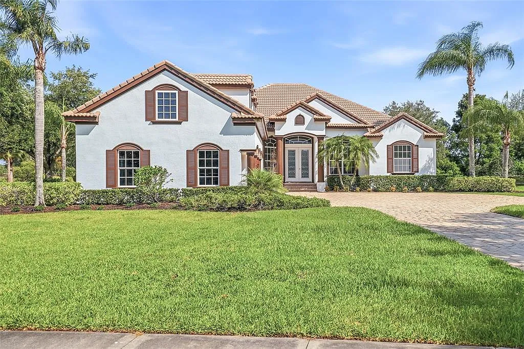 3 bed, 3.5 bath, 3624 sqft, $6,000 — Photo 1