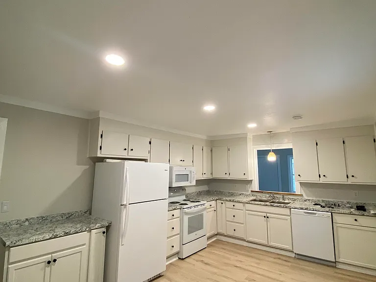Newly updated Kitchen with ALL NEW appliances and sink
