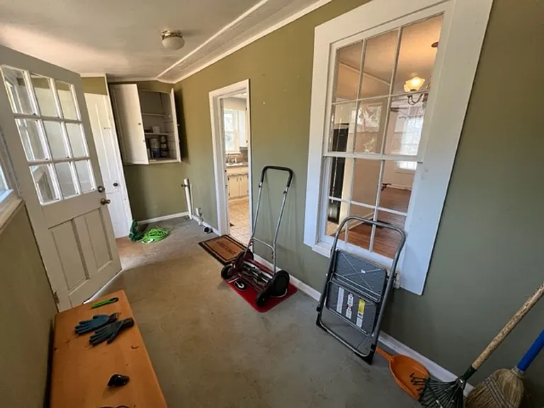 155 Greenwood Dr — Photo 12