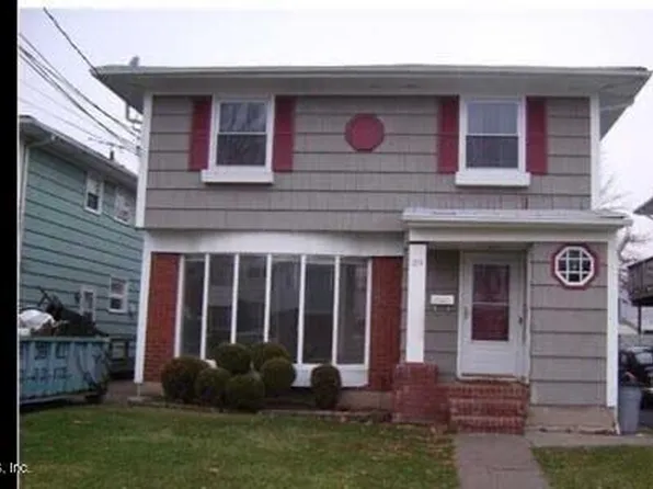 39 Thomas St, Staten Island, NY 10306