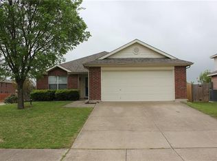 1630 Withers Way, Krum, TX 76249