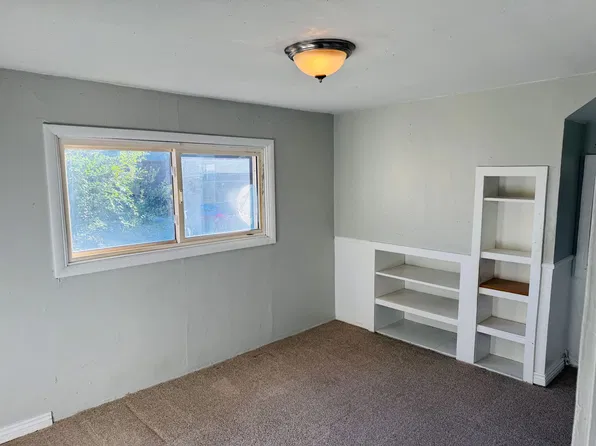 1006 Howard Ave, Billings, MT 59102