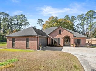 29601 Melanie St, Walker, LA 70785