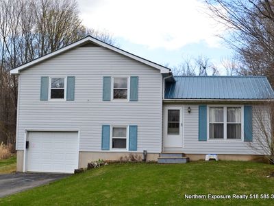 82 Champlain Ave, Ticonderoga, NY, 12883