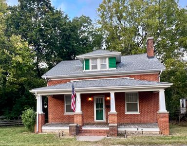 511 Bowling St, Staunton, VA, 24401