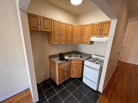 Rented by Best Apartments North Inc | media 5