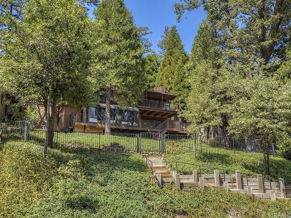 1st image of 24579 San Moritz Dr