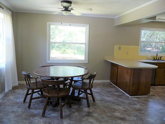 5th image of 5230 Silver Lake Dr