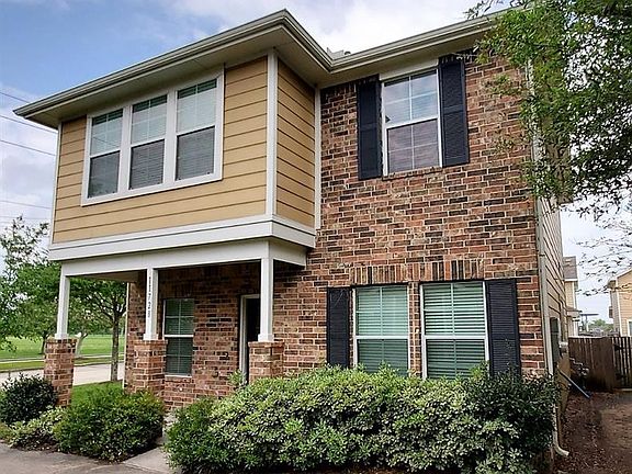 2nd image of 11728 Jelicoe Dr