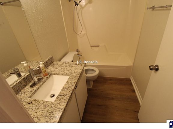 5th image of 4503 Mountain View Dr
