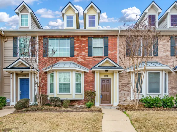 3213 Carlisle St, Bedford, TX 76021