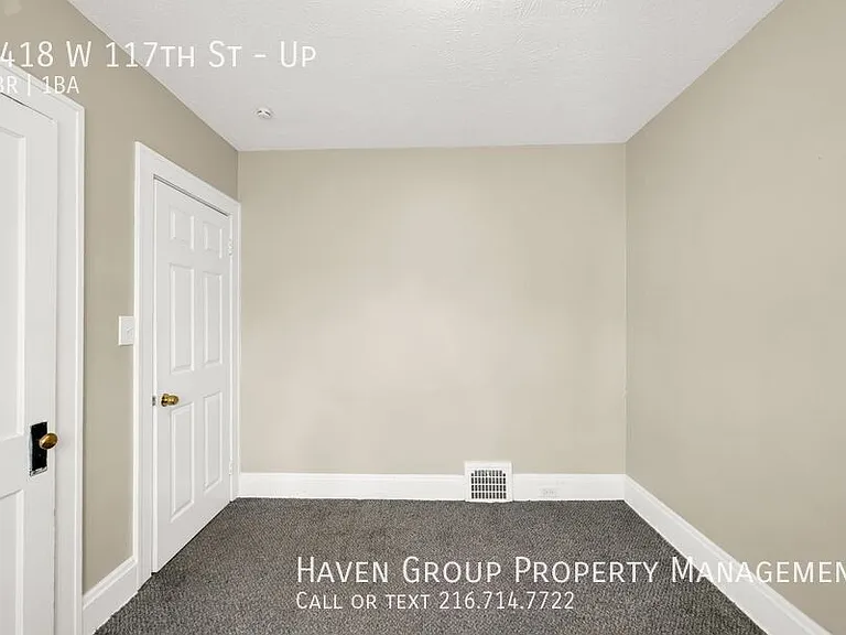 3418 W 117th St #UP — Photo 13