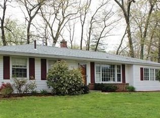 227 Maureen Rd, Bellingham, MA 02019