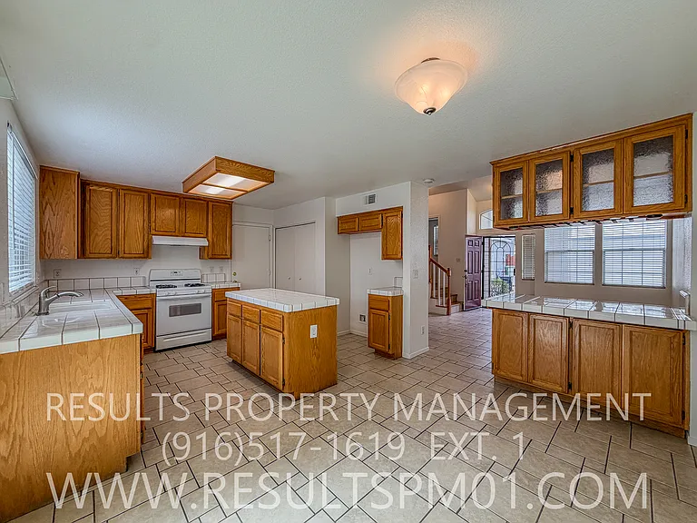 9567 S Coast Ln — Photo 9