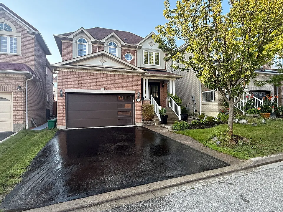 75 Taverner Cres