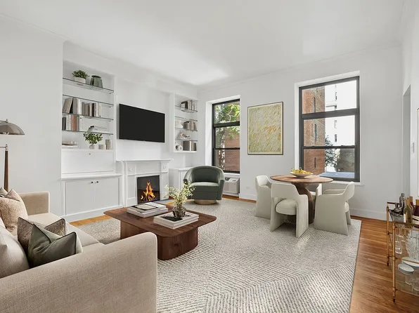 55 E 65th St APT 2A, New York, NY 10065