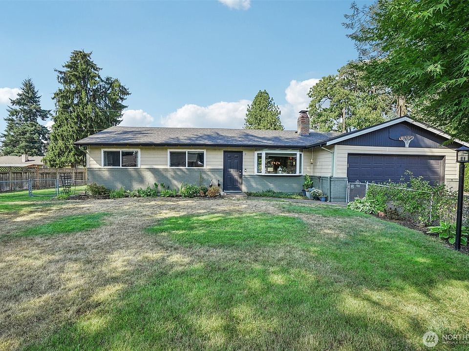 1st image of 11808 NE 14th Street