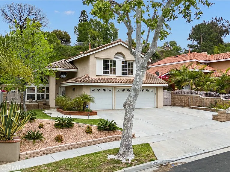 1535 San Almada Rd — Photo 38