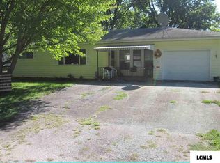 219 E Myrtle St, Mason City, IL
