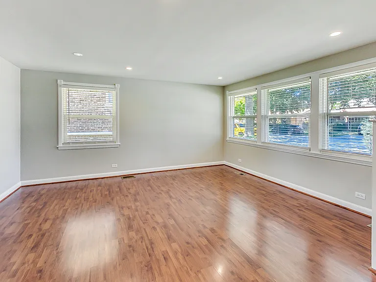 3631 Kemman Ave — Photo 19