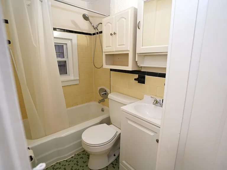1872 Commonwealth Ave #7 — Photo 10
