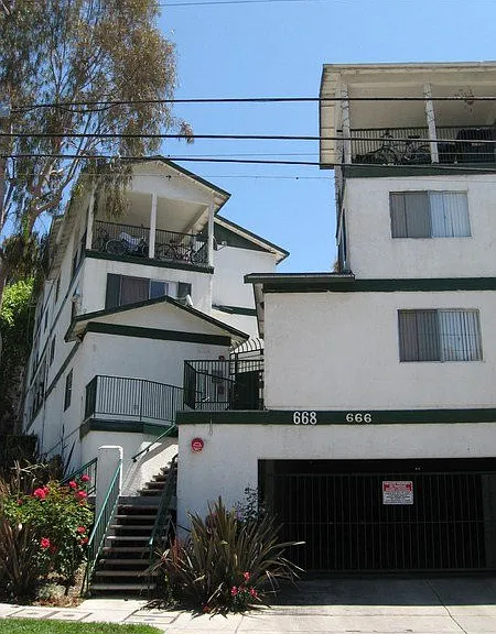 668 Lavetta Terrace St #668 — Photo 3