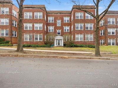 6312 Southwood Ave APT 3E, Saint Louis, MO, 63105