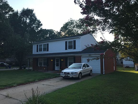 2nd image of 829 Hailsham Pl