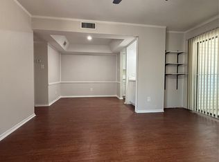 7431 Holly Hill Dr APT 110, Dallas, TX 75231
