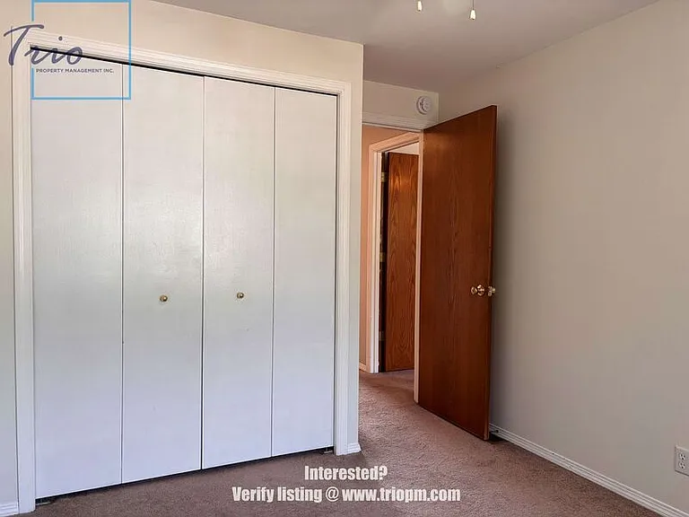 694 Driftwood Dr — Photo 12
