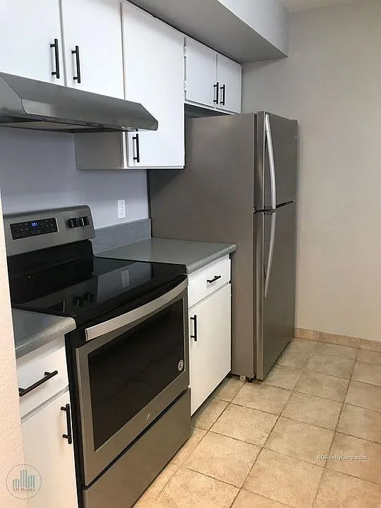 Northpoint I Apartments — Photo 3