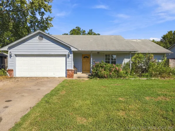 2929 S Main St, Sapulpa, OK 74066