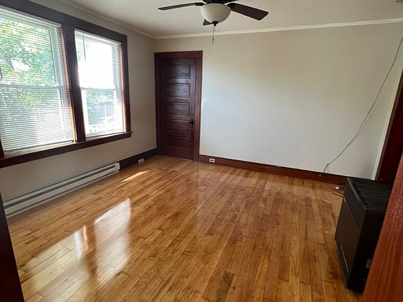 3rd image of 8 Harding St #B