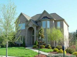 121 Middleground Pl, Cranberry Township, PA 16066